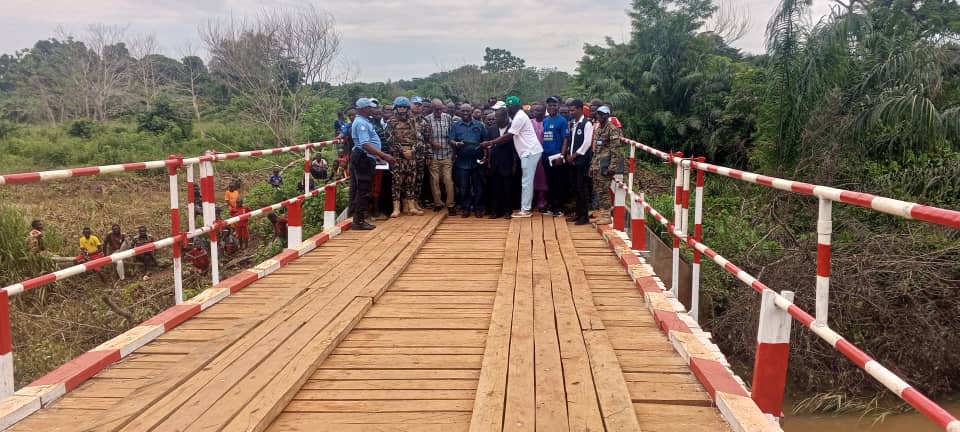 Centrafrique : la commune de Mbelima de nouveau accessible par un pont