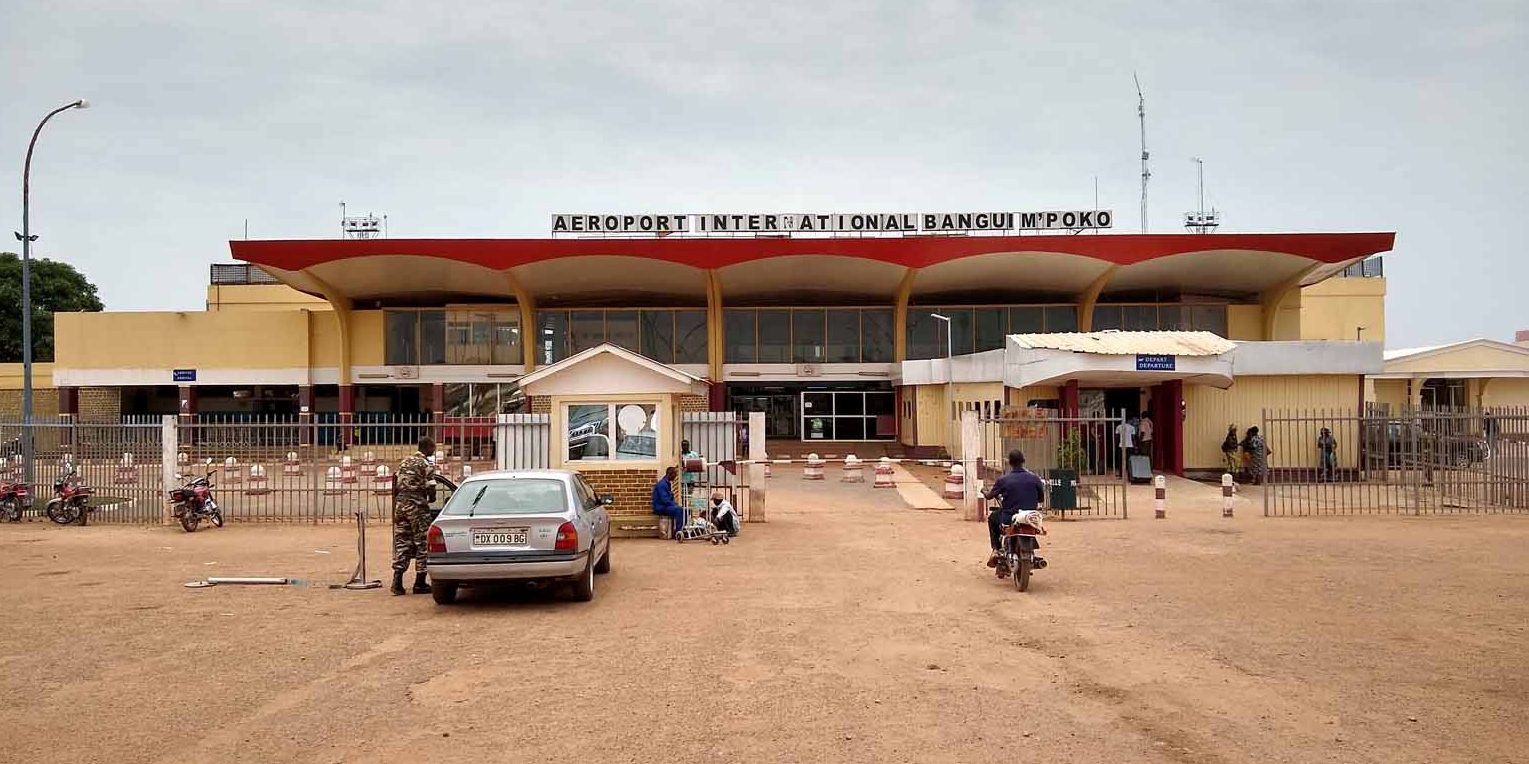 Centrafrique : des pèlerins réclament la lumière sur la disparition de leurs bagages à l’aéroport de Bangui