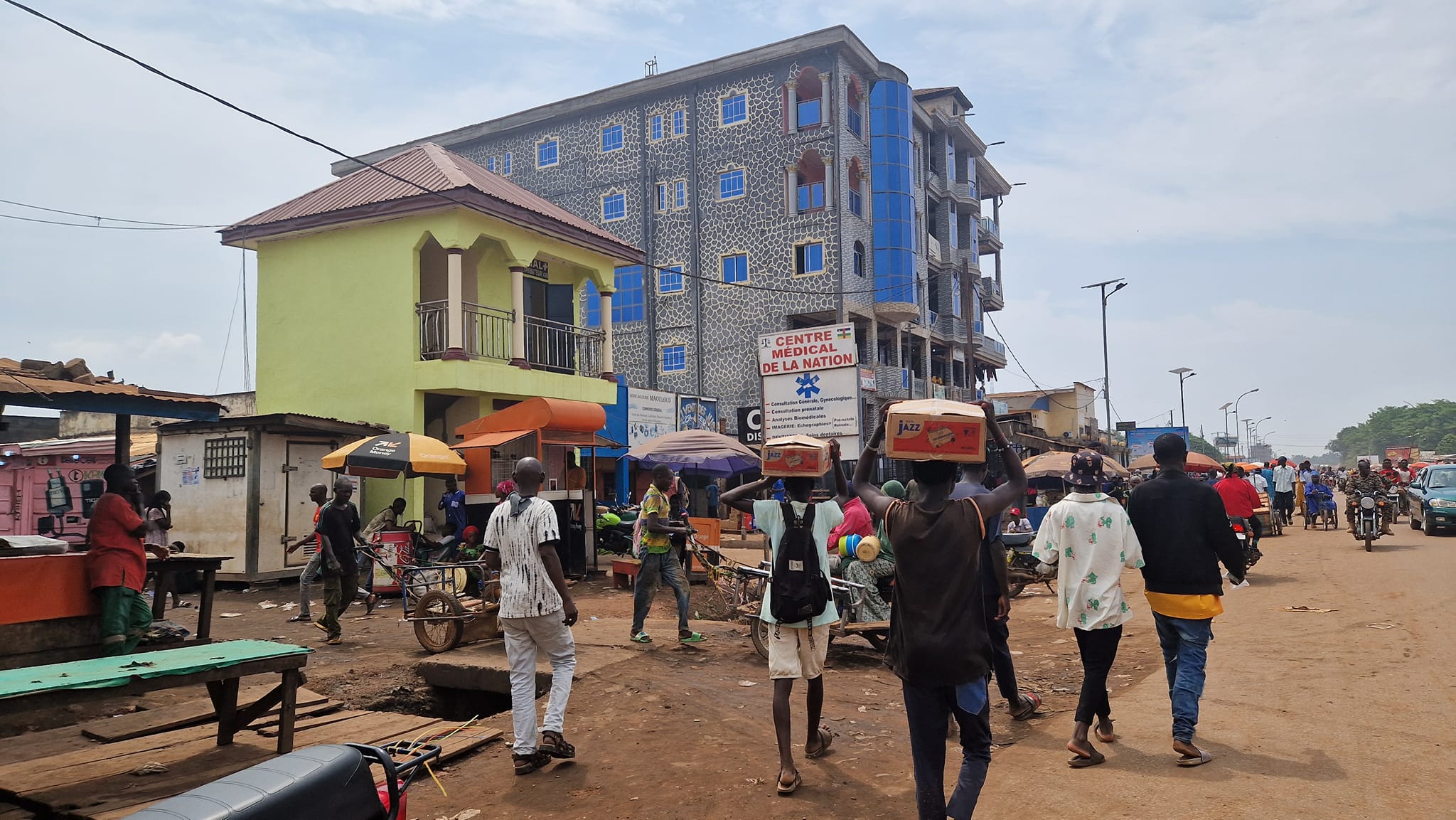 Centrafrique : des vendeurs à la sauvette de certains aliments dans le viseur du ministère du Commerce