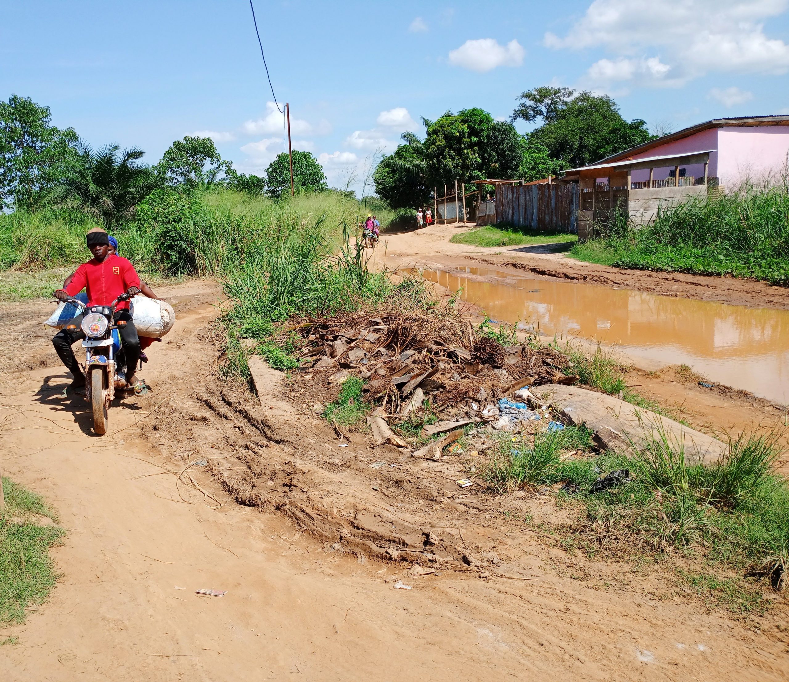 Centrafrique : les habitants du secteur Orchidée coupés du reste de la commune de Bimbo faute de bonne route