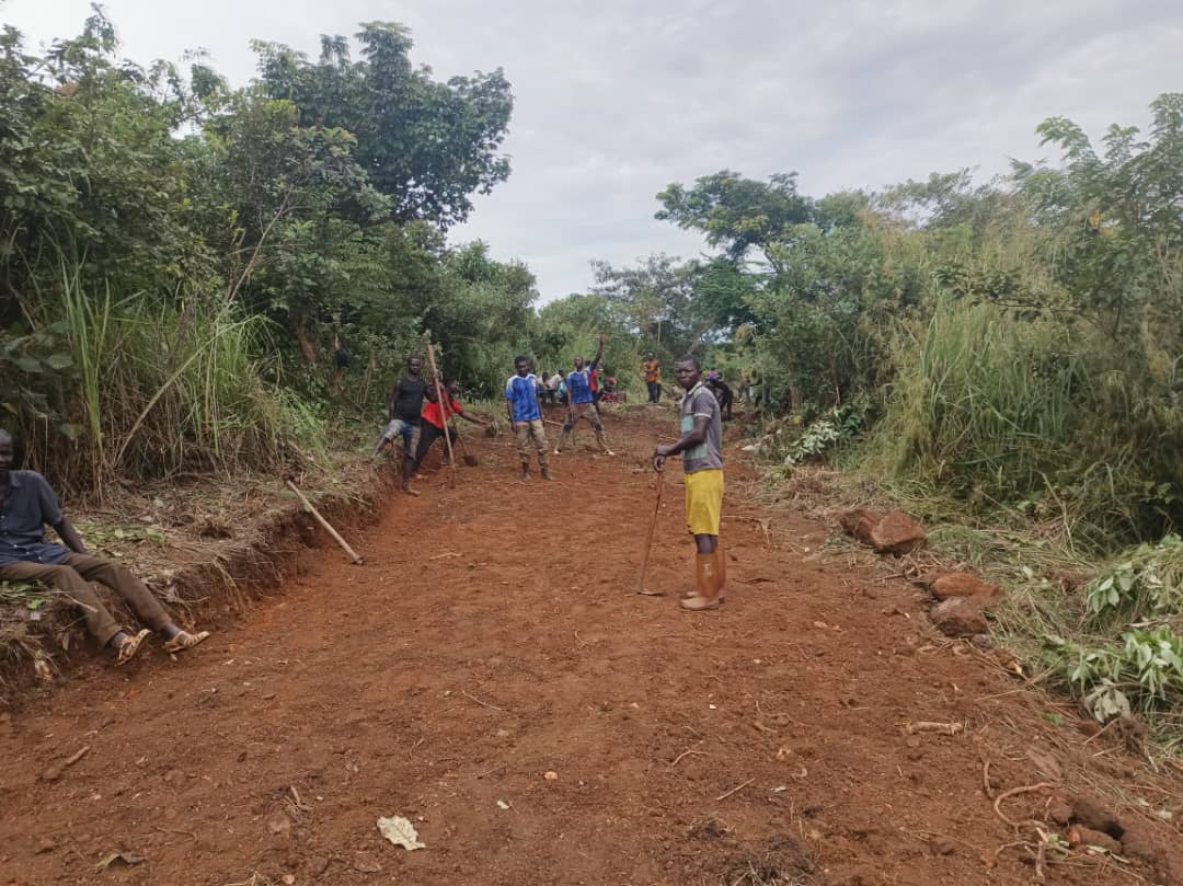 Bangui: un projet de jeunes pour améliorer la circulation derrière la colline Bas-Oubangui