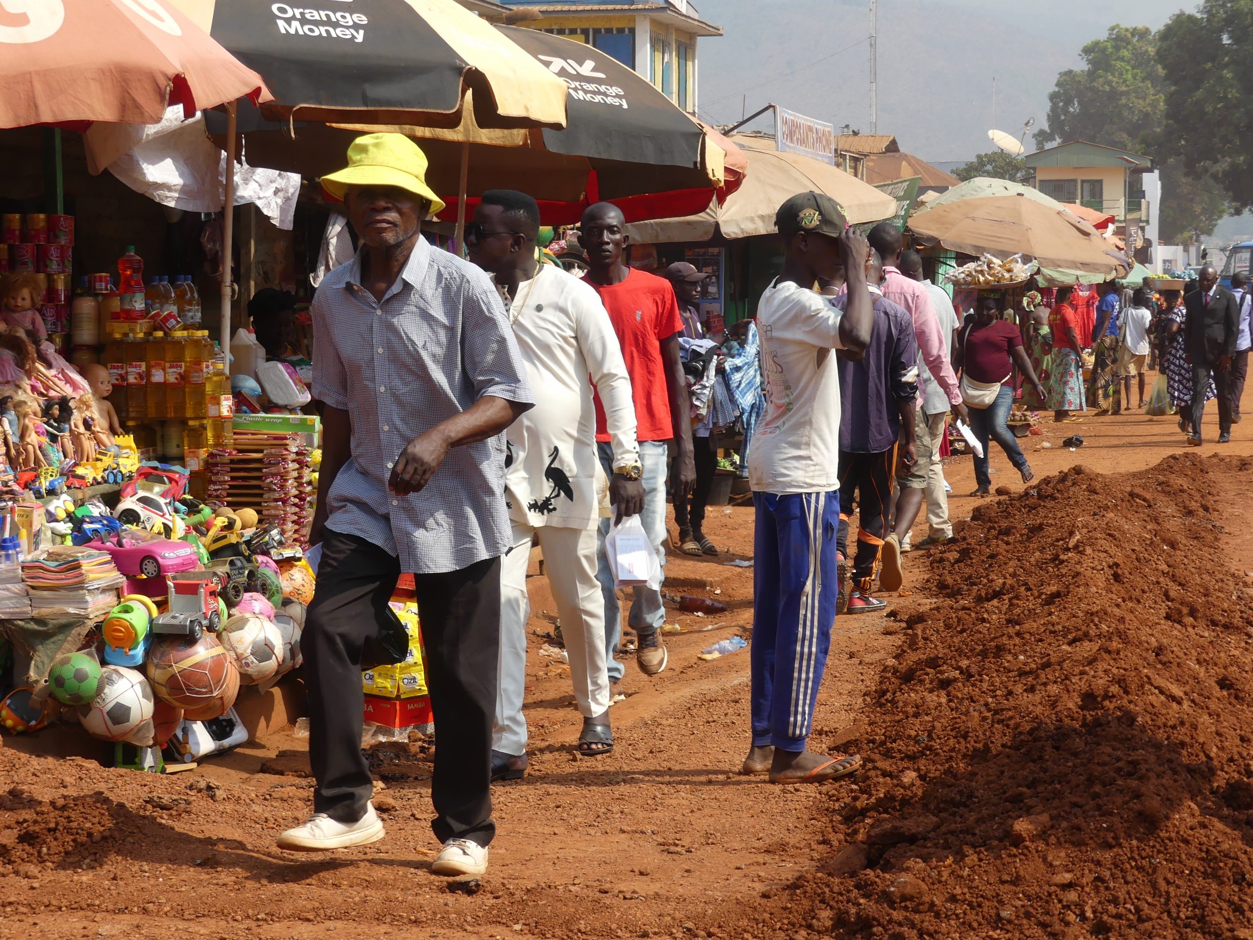 Bangui : l’ambiance dans les marchés à l’approche des fêtes de fin d’année