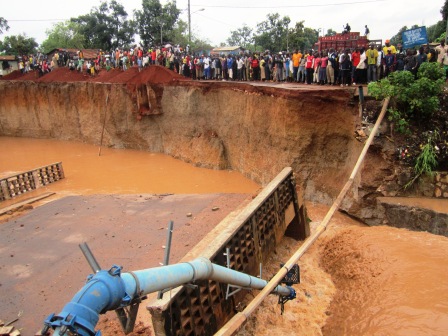 3. 300.000 000 de FCFA pour reconstruire le pont Sapéké à Bangui